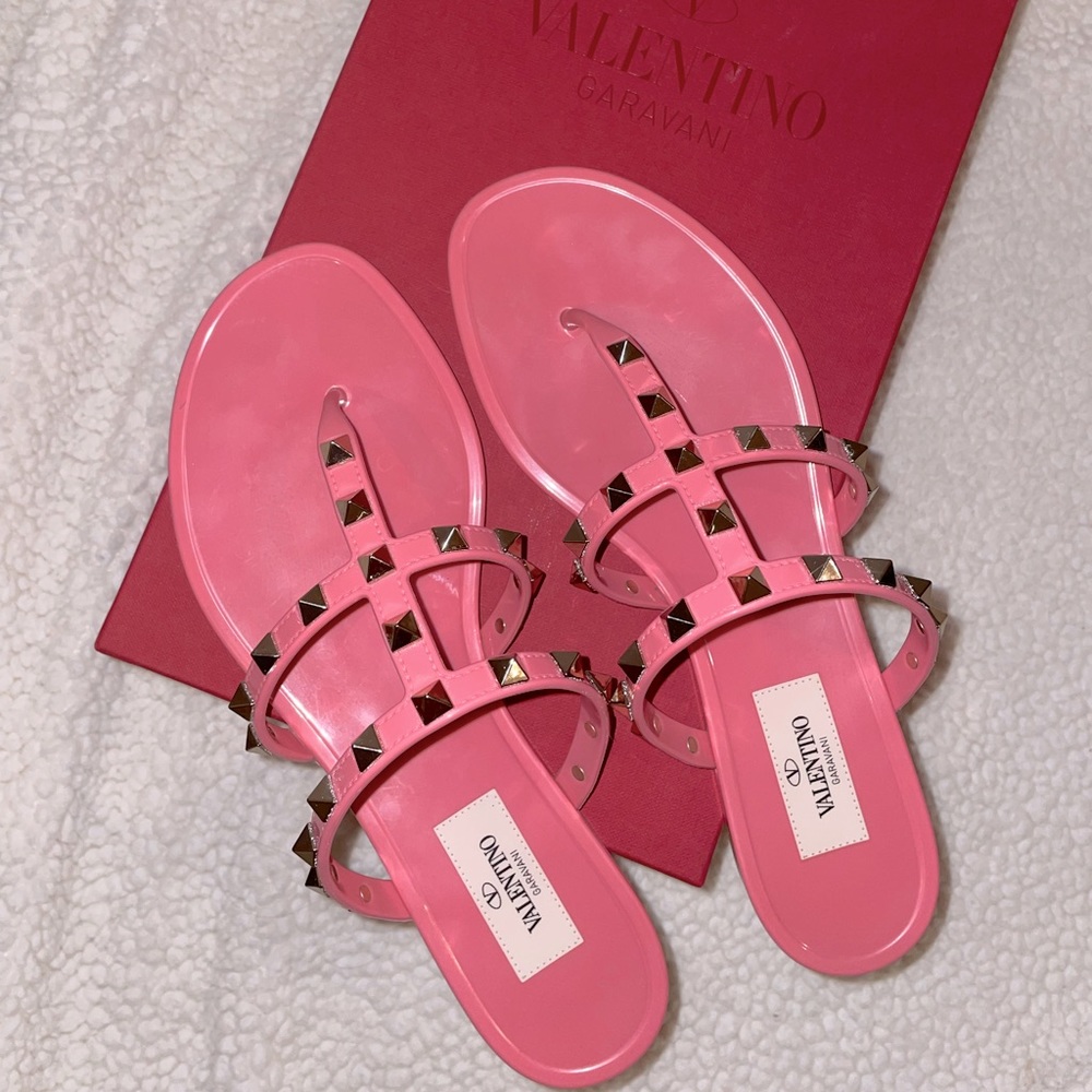 Valentino Garavani Pink Rubber Rockstud Flat Sandals - size 37